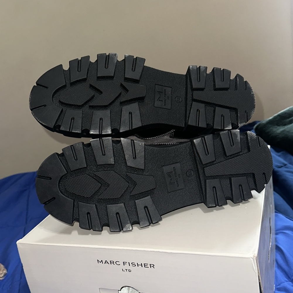 Marc Fisher Ltd - Picture 4 of 4